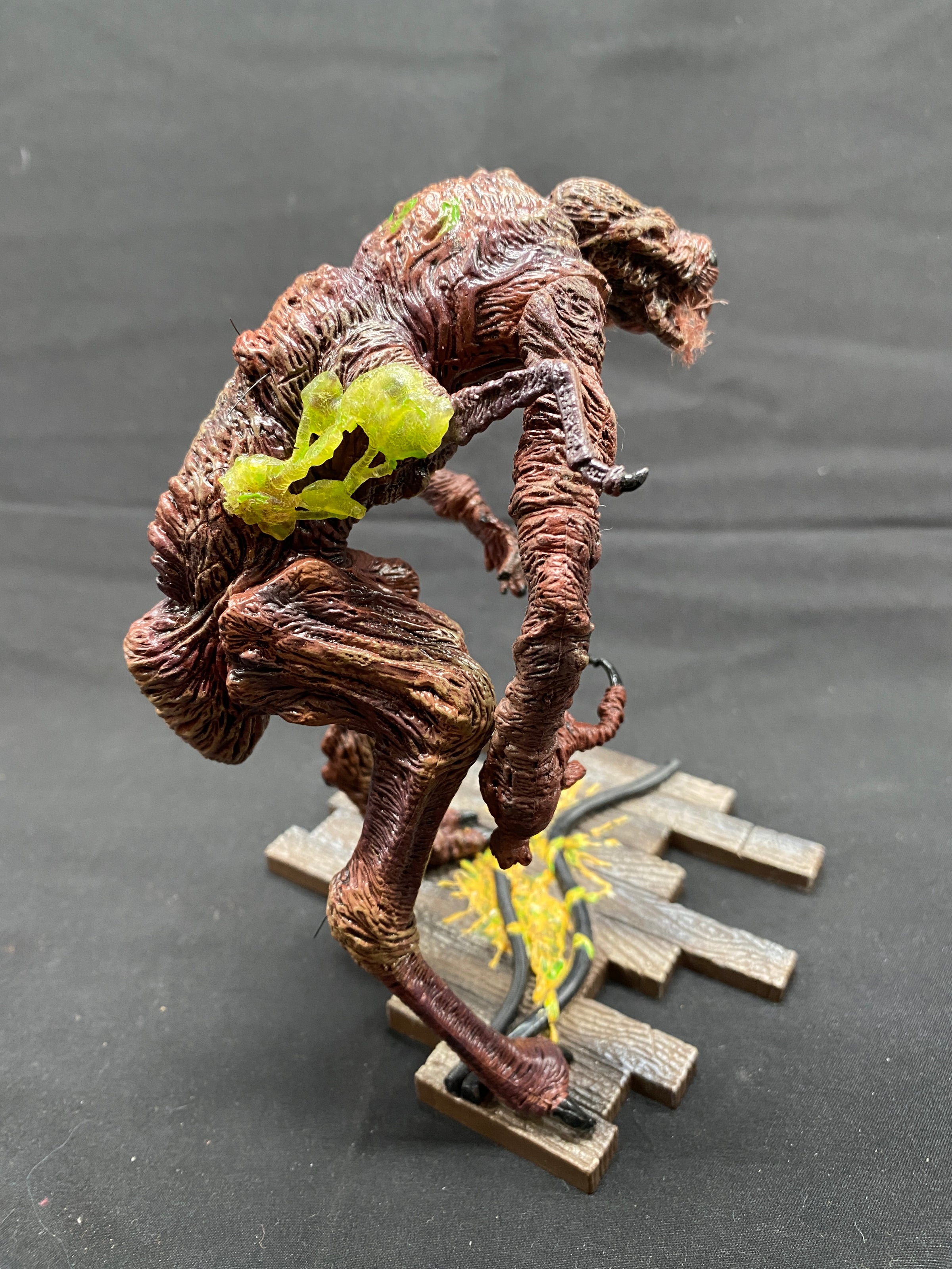 MCFARLANE TOYS MOVIE MANIACS THE FLY LOOSE - 2000 | Drtonguestoys.net